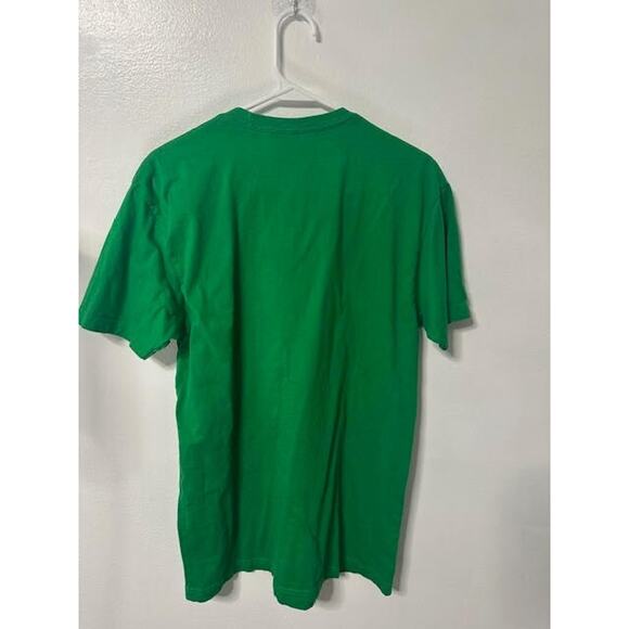 OMG! Santa! I Know Him! Green Christmas Graphic Tee - Holiday Shirt Unisex Large - Picture 4 of 4